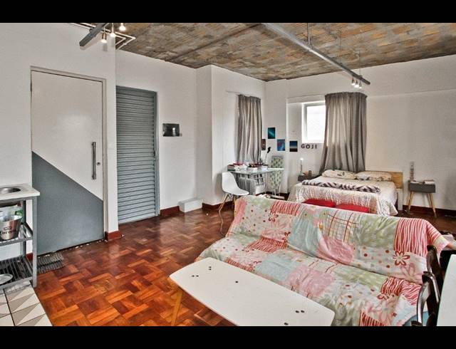 0.5 BEDROOM APARTMENT FOR SALE IN MABONENG